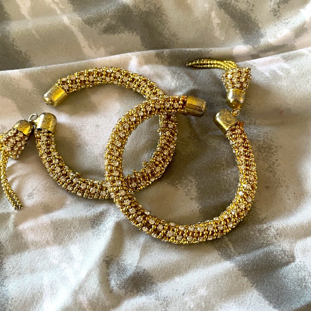 Jewelry - Picture 5 of 8